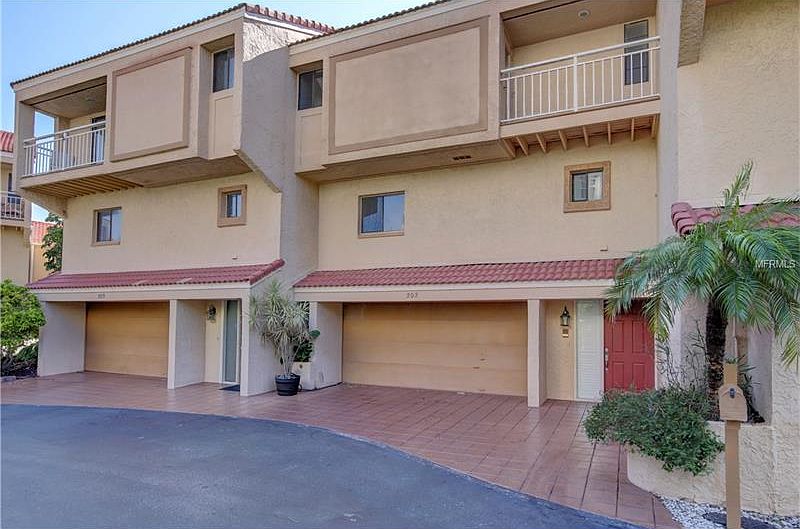 1st image of 240 Windward Psge APT 202