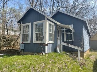 2401 Vining St, Jackson, MI 49203