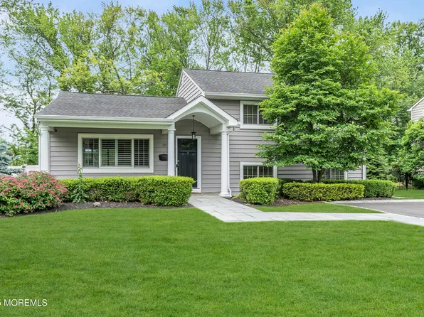 32 Silverbrook Road, Shrewsbury Boro, NJ 07702