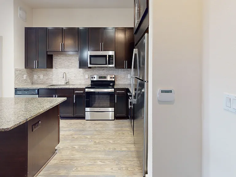 The Flats at Palisades — Photo 107