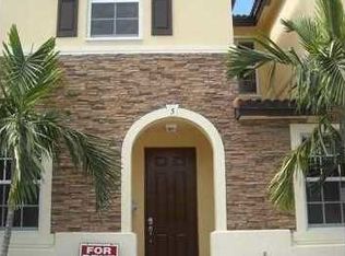 22043 SW 92nd Pl, Cutler Bay, FL 33190