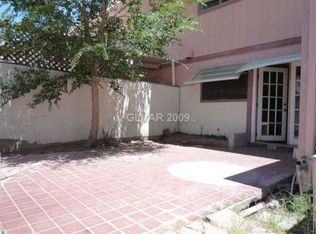 2535 Paradise Village Way, Las Vegas, NV 89120
