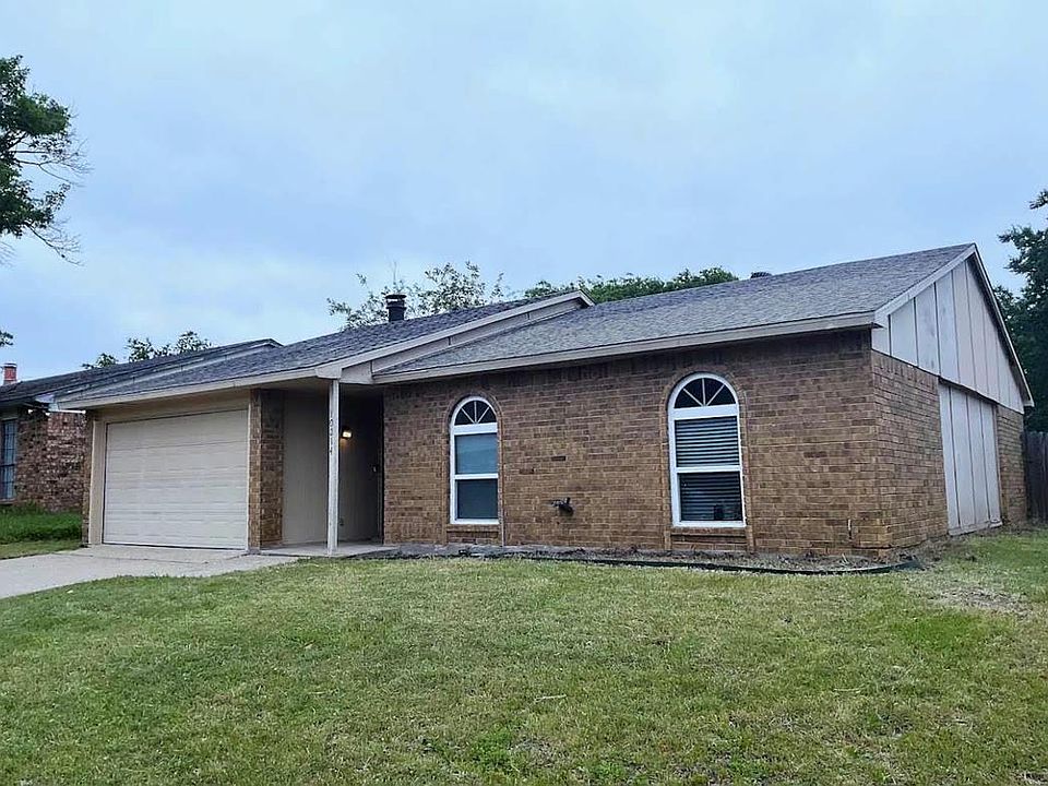 1st image of 10203 Deer Hollow Dr