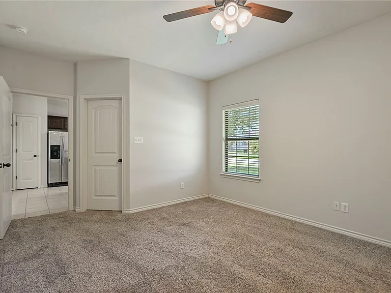 4223 Candace Ct — Photo 11