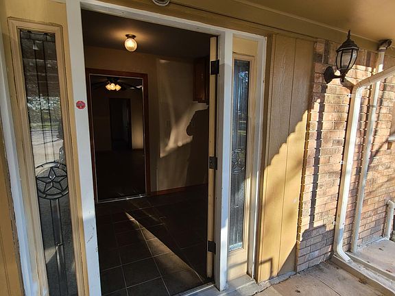 5th image of 2100 Hillebrandt Acres