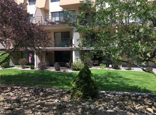 159 Bay Village Dr, Rochester, NY 14609