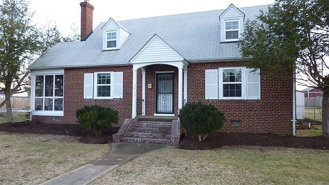 1st image of 2413 National St