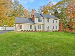 34 Rita Dr, New Fairfield, CT 06812