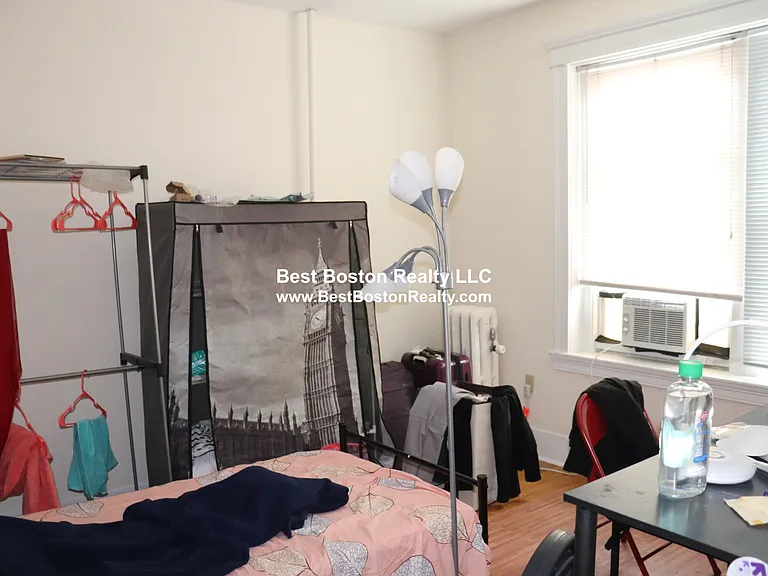 91 Trowbridge St #23 — Photo 7