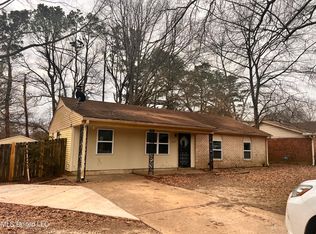 5685 Patricia Dr, Horn Lake, MS 38637
