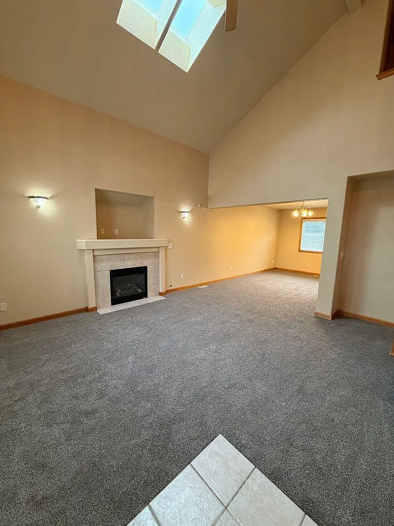 2914 Campus Prairie Loop NE Lacey WA 98516 — Photo 2