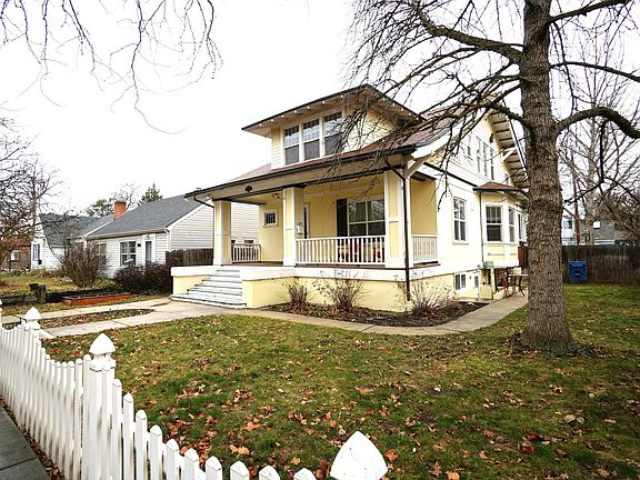3rd image of 2506 W Woodlawn Ave APT 2