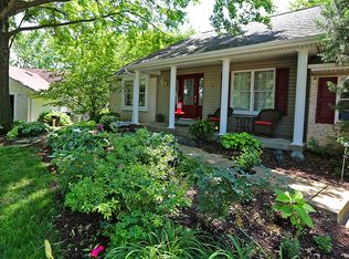 1720 Tralee Ln, Ballwin, MO 63021