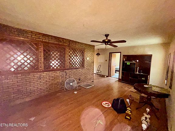 4th image of 211 Cates Rd