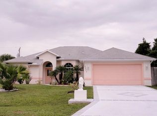 2071 SW Lance Port St, Port Saint Lucie, FL 34953