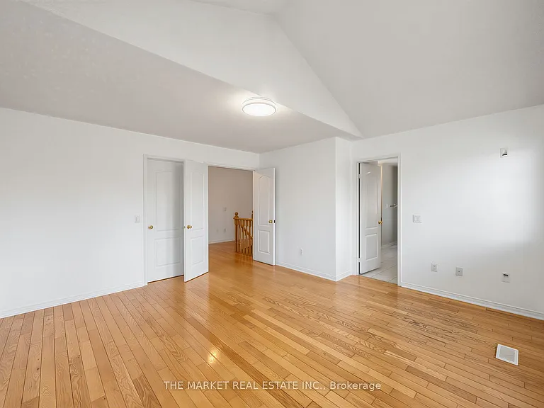 5088 Forestwalk Cir — Photo 22