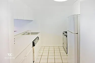 Rented by Warburg