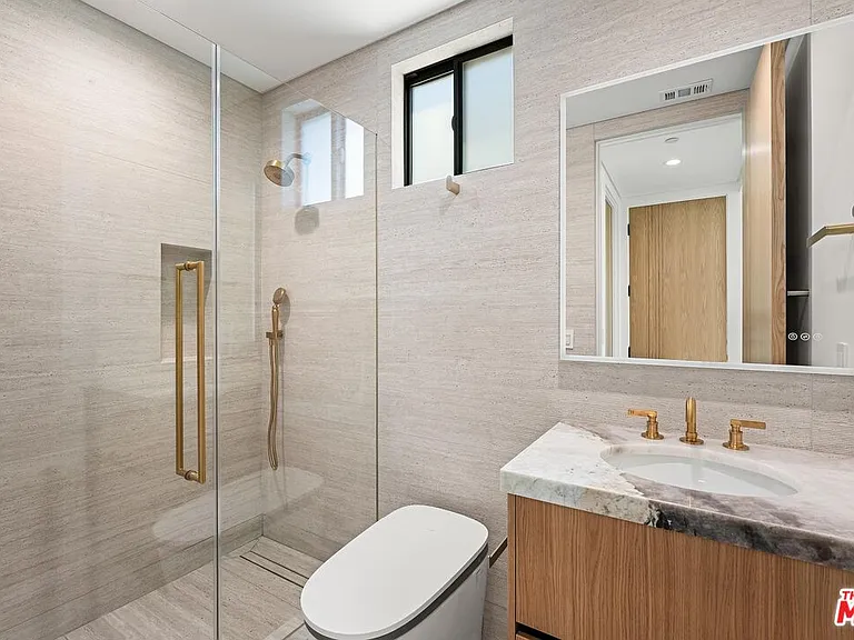 5126 Lindley Ave — Photo 16
