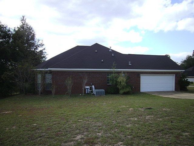 2nd image of 2000 Ridgeline Dr