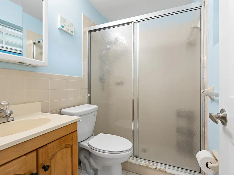 249 Center St #2C — Photo 20