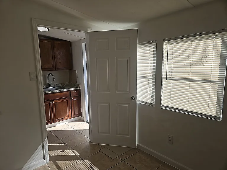 513 Princess Brittany Ct #D — Photo 11