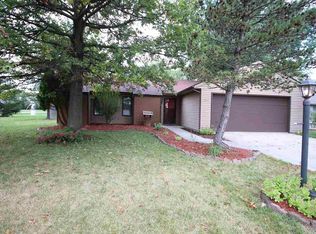 5917 Gate Tree Ln, Fort Wayne, IN 46835