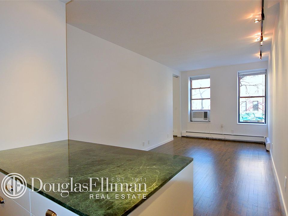 1st image of 661 10th Ave APT 2C