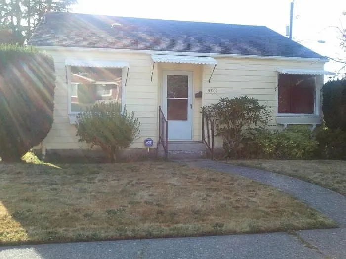 2 bed, 784 sqft, $2,500 — Photo 2