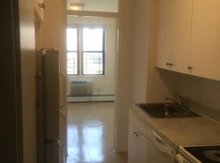 5533 96th St, Corona, NY 11368