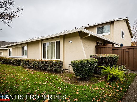 3rd image of 353 San Miguel Ct APT 03