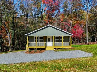 4429 White Rock Rd, Winston Salem, NC 27105