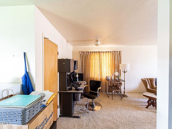 4th image of 3225 W McLellan Blvd