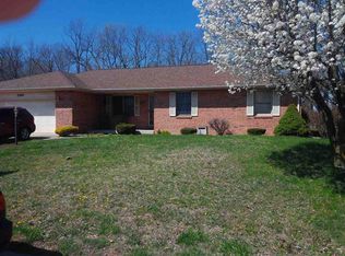 2264 Hedge Rd, Seymour, IN 47274