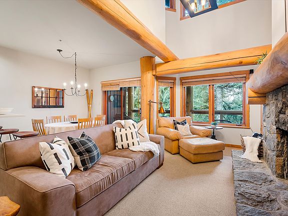 3rd image of 2240 Nordic Dr #4