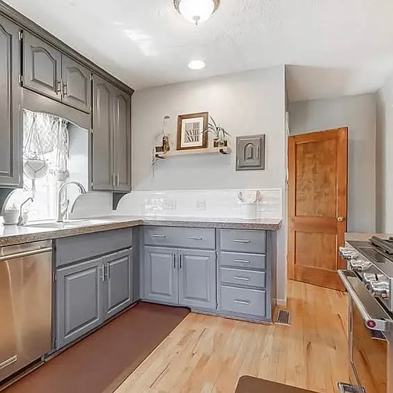 3 bed, 1448 sqft, $3,100 — Photo 3