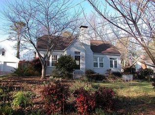 640 Ridgewood Ave, Gainesville, GA 30501