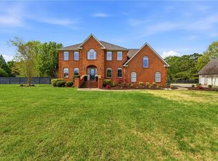 1512 Gray Rock Rd, Chesapeake, VA 23322