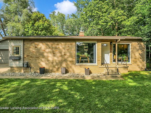 4th image of 5921 Woodgate Dr
