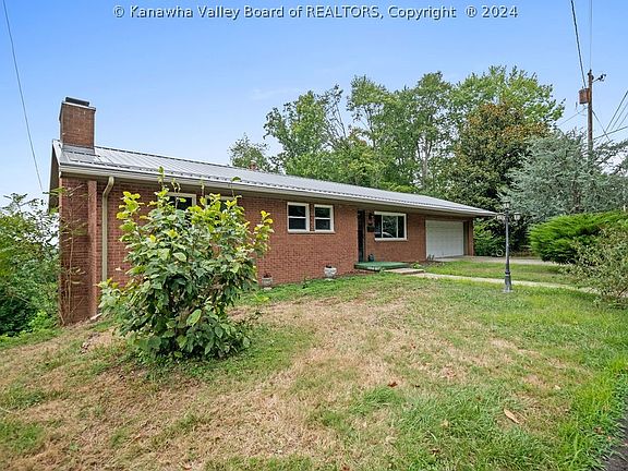 2nd image of 1603 W Summit Dr