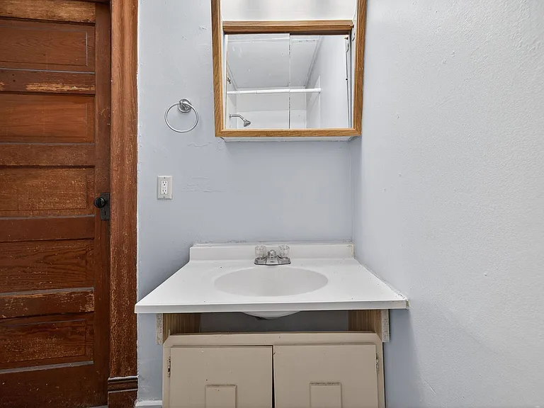 2339 Rohs St #1F — Photo 12