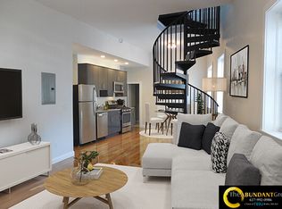918 Cambridge St #A, Cambridge, MA 02141