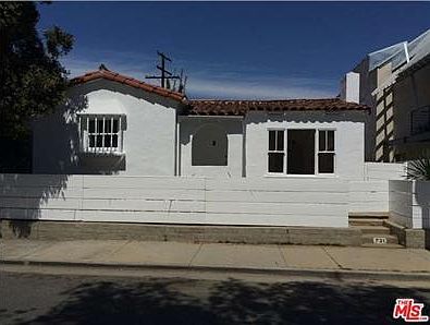 1st image of 721 Ozone St