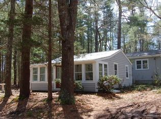 96 Mayflower Ridge Dr, Wareham, MA 02571