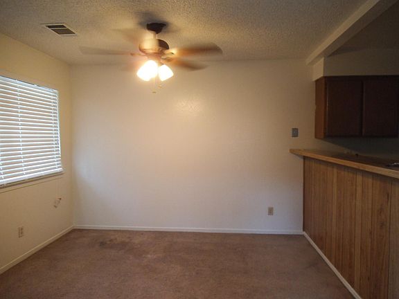 5th image of 1151 S Chestnut Ave Unit 226