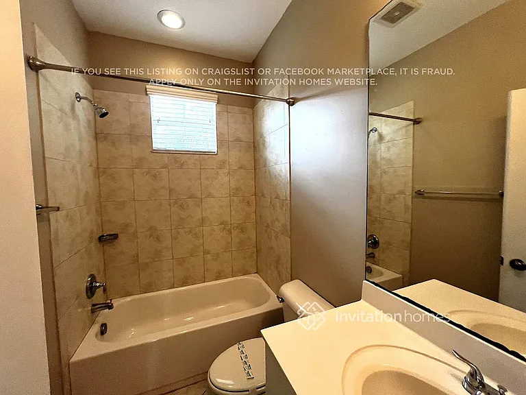 12643 NW 32nd Ct #12643 — Photo 12