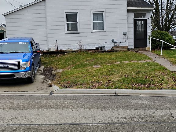 4th image of 214 Vine St