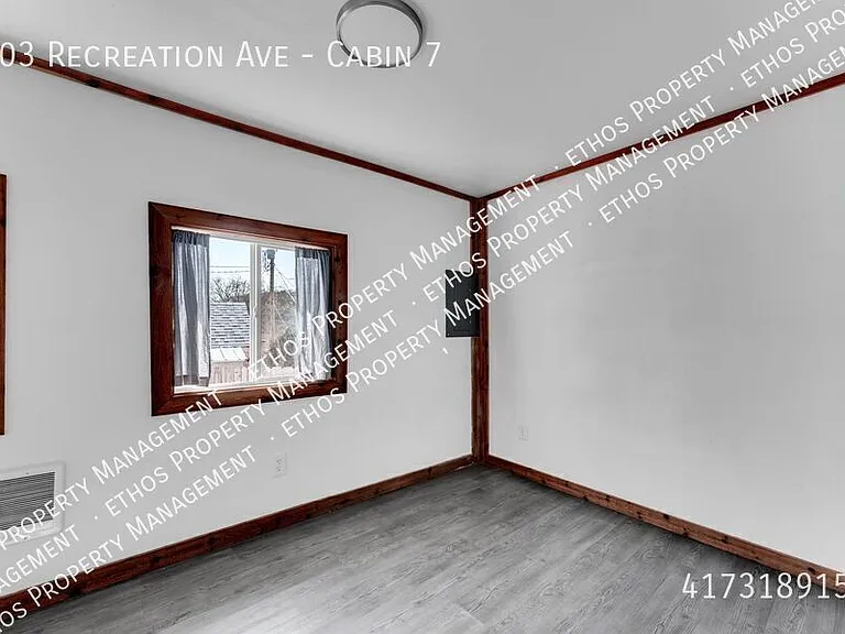 203 Recreation Ave #7 — Photo 11