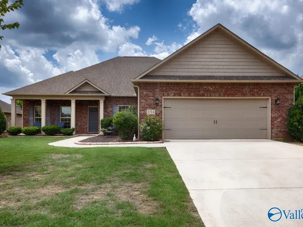 234 Somer Bridge Dr, Huntsville, AL 35811