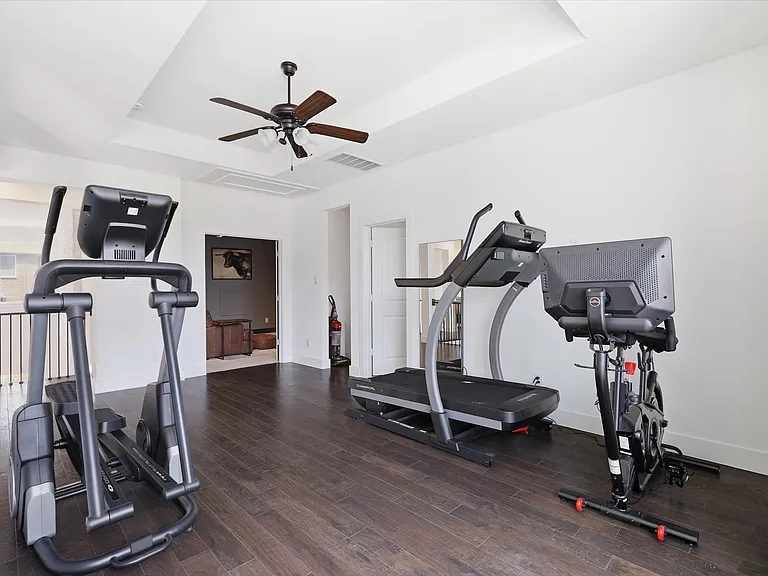 3348 Starling Dr — Photo 26