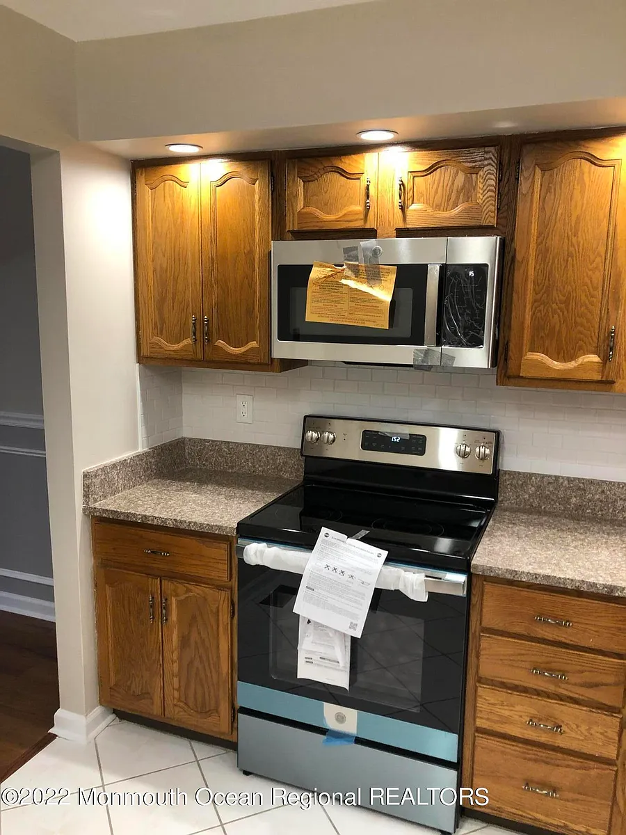 Building Photo - 126 Concordia Cir #G